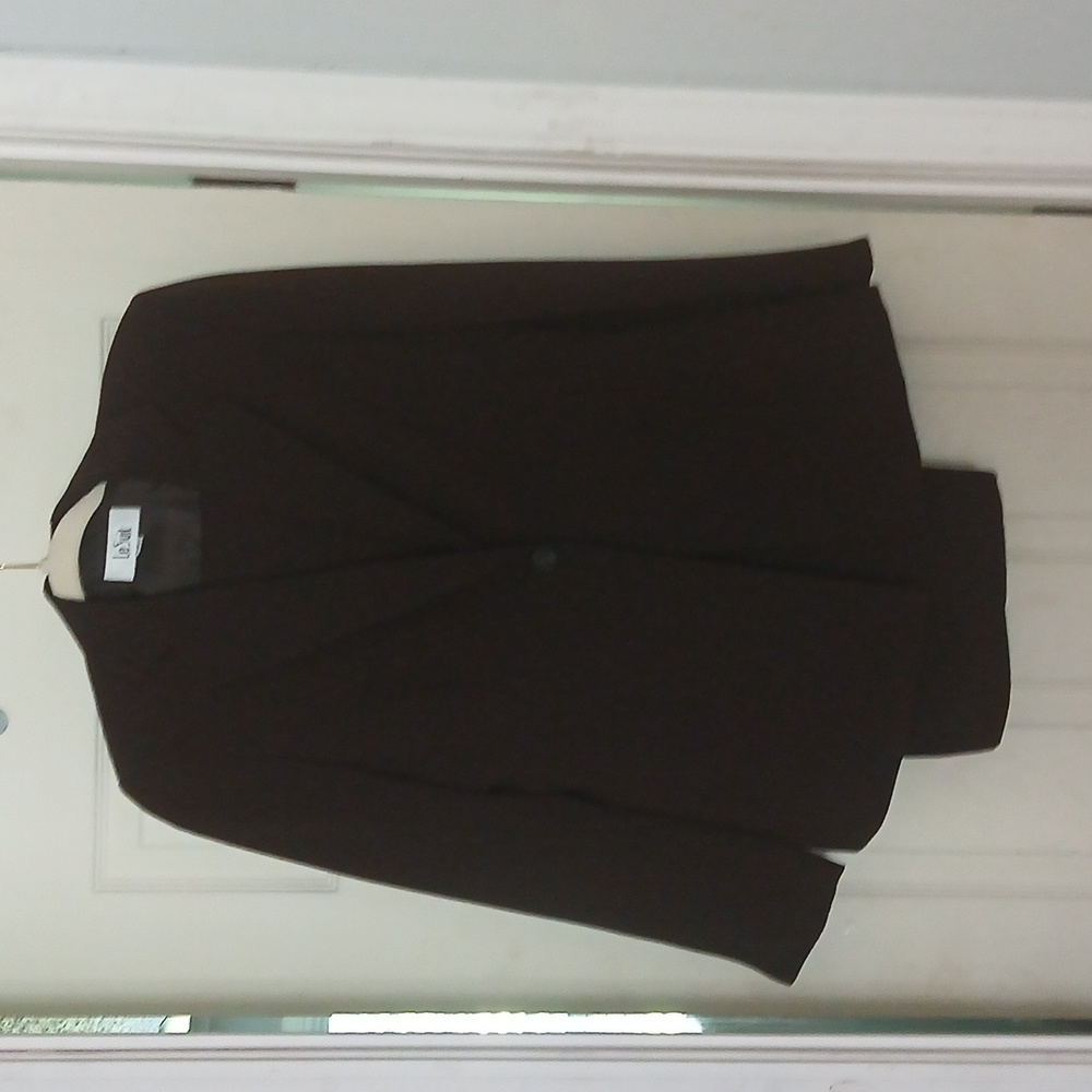 Women's Le Suit